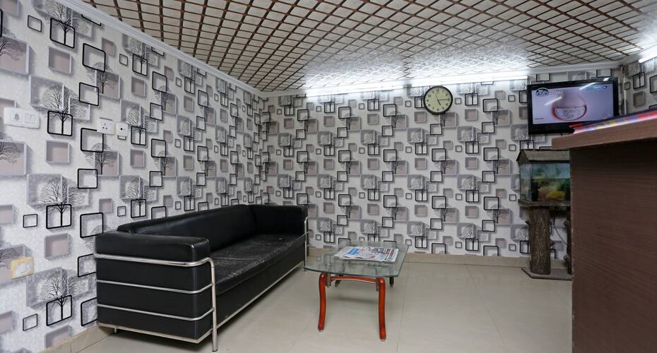 Hotel Aero Look, New Delhi 2